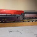 2 voitures postales jouef et hornby